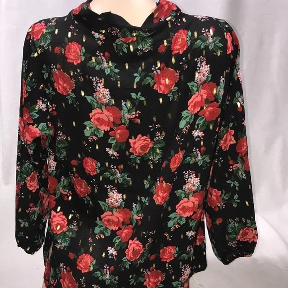 Jon & Ana Size Medium Floral Top With Neck Tie. New With Tags - Picture 3 of 4